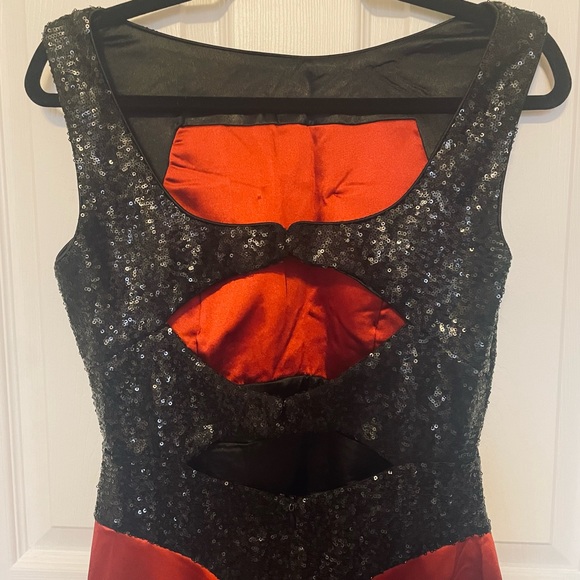 Red Satin Gown - Picture 5 of 6